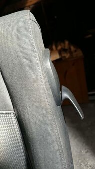 BMW E46 coupe - sedačky - 3