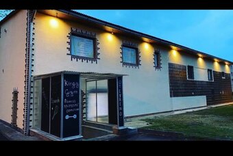 Prodej sportovního komplexu s posilovnou a squashem 590 m2 - 3