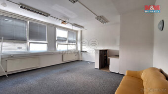Pronájem obchod a služby, 199 m², Česká Lípa, ul. 28. října - 3