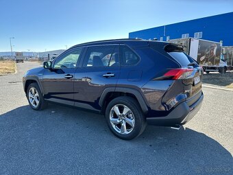 RAV4 Hybrid SELECTION 4x4 56000 km - 3