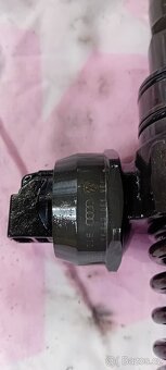 Trysky Bosch 038130073AG - 3