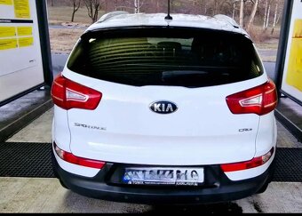 Prodáme Kia Sportage Wagon 2.0 CRDi 4X4 AWD - 3