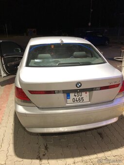 BMW 745i e65 2004 333koní - 3
