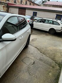 díly Škoda Fabia IV 2021 Bílá najeto 1200km - 3