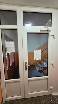 Plastové vchodové dveře z panelového domu 80 cm - 3