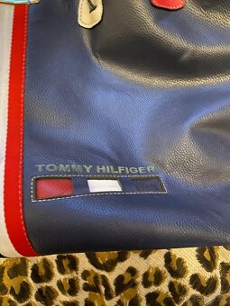 Kabelka Tommy Hilfiger - 3