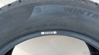 Zimní pneu 215x55xR17 - 3