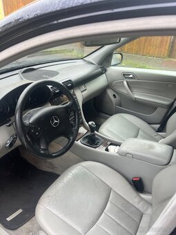 Prodám Mercedes-Benz C220 CDI (r. 2004) – 33.000 Kč - 3