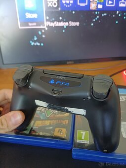 PS4 Slim - 3