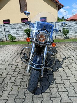 Kawasaki VN 900 - Classic - 3