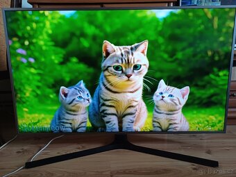 50"127cm 4K Smart Samsung UE50RU7472 - 3