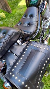 Suzuki Intruder VS 800 GL r.v. 98 - 3