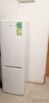 KOMBYNOVANA LEDNICE S MRAZAKEM BEKO - 3