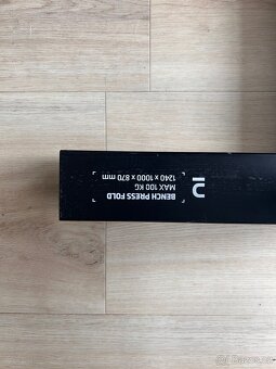 Lavice na bench press - 3