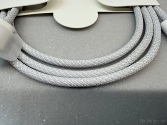 Originální Apple kabely, nové - 3