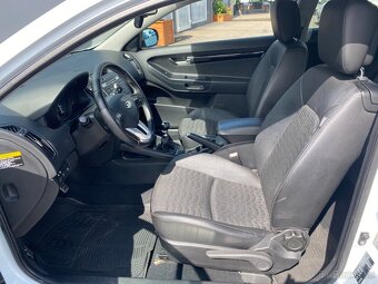 Kia Cee´d, 2.0i, 2x kola, klima, nová STK - 3