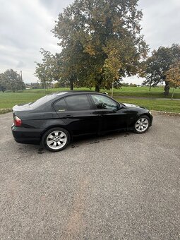Bmw e90 320i rok 2005 - 3