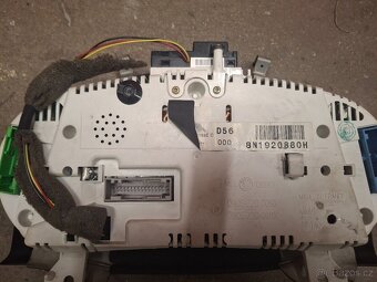 Budíky přístrojová deska Audi TT - 3