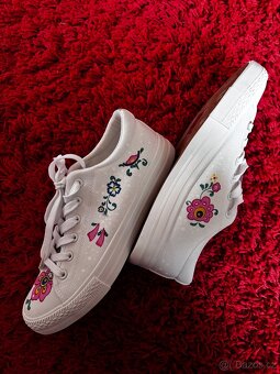 Překrásné RUČNĚ MALOVANÉ tenisky - 3