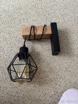 Svítidlo / světlo nástěnné - 3