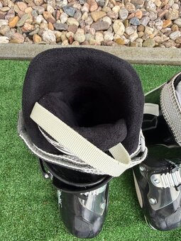 Atomic přeskáče - 3