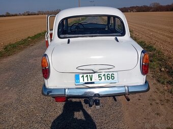 Moskvič 407 - 3