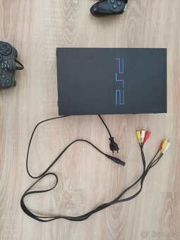 PlayStation 2 - 3