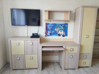 Sestava nábytku do dětského pokoje - 3