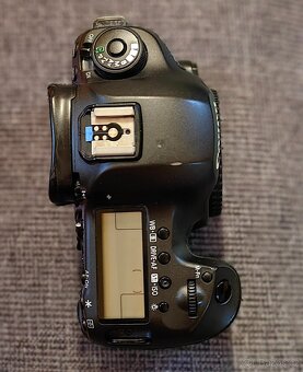 Canon EOS 5DS R - 3