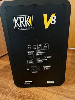 Aktivní studiové monitory KRK V8S4s - 3