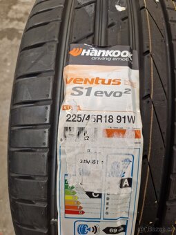 225/45/18 91W HANKOOK VENTUS S1 EVO 2 - 3