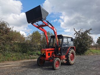 MONTÁŽ ČELNÍHO NAKLADAČE NA TRAKTORY ZETOR - 3
