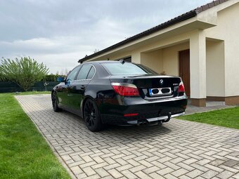 BMW E60 530i (dvě sady pneu) - 3