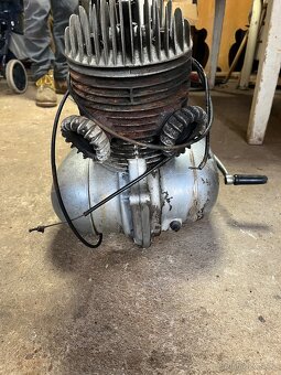 Jawa 250 - 3