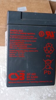 Záložní zdroj 12V 5A + aku GP645 - 3