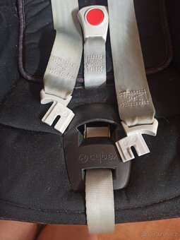 Autosedačka Cybex Aton 5 se základnou - 3