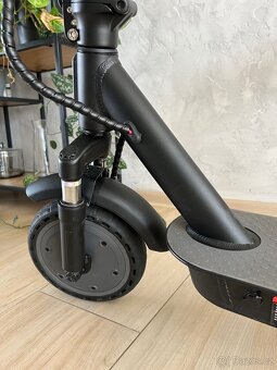 Elektrokoloběžka Sencor S30 – najeto jen 204 km - 3