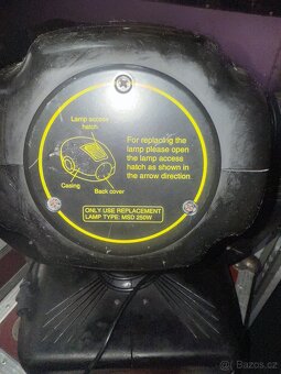 Pilot 250 - PR-2250 otočné světelné hlavy - 3