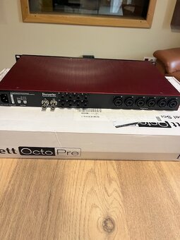 Focusrite Scarlett Octopre - 3