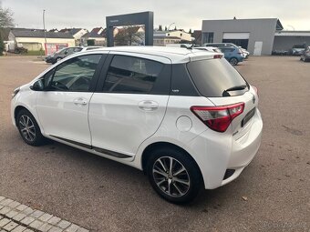 ►TOYOTA YARIS 1.5 82KW DUAL VVT iE Y20 EDITION SPORT AC - 3