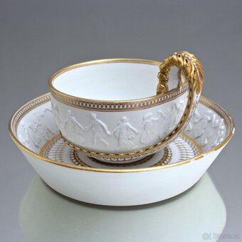 Míšeňský, kolem roku 1800, vzácný hrnek s reliéfem z Wedgwoo - 3