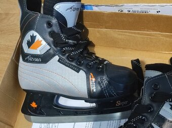 Juniorské hokejové lední brusle vel.38 - 3