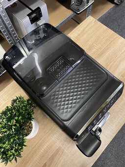 Kávovar Philips EP32 - 3