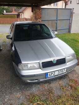 Prodám Škoda Octavia 1,6 benzín r.v 2000 - 3