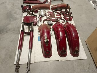 Jawa kývačka, panelka original díly - 3