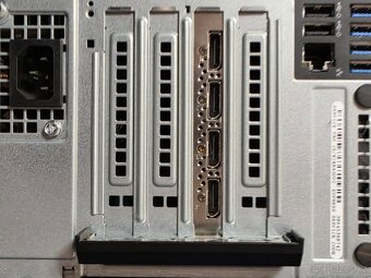 Dell – i7, 16GB, NVMe a HDD Quadro M2000..až 4 monitory - 3