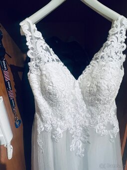 SVATEBNÍ ŠATY VEL.XL - 3