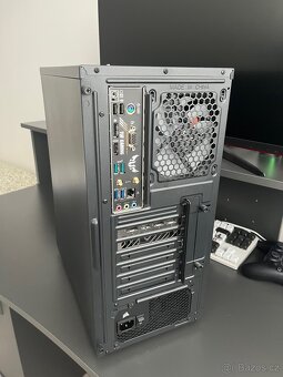 Herní počítač - 3