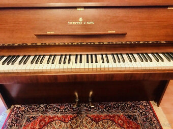 Steinway & Sons klavírní křídlo Mod-V125 v perfektním stavu. - 3