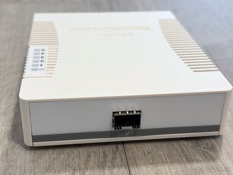 PoE switch Mikrotik CCS 260GSP - 3